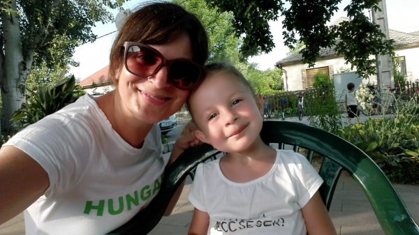 2016. június 22. - Für Elise kávézó